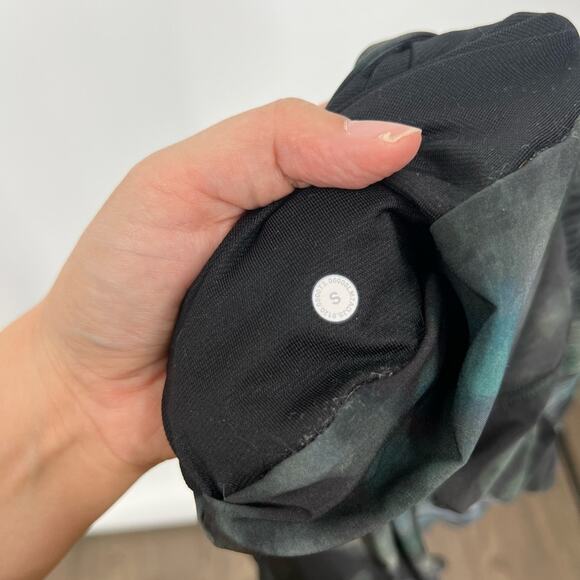 Lululemon Pace Breaker Shorts 9" Liner - Picture 9 of 9